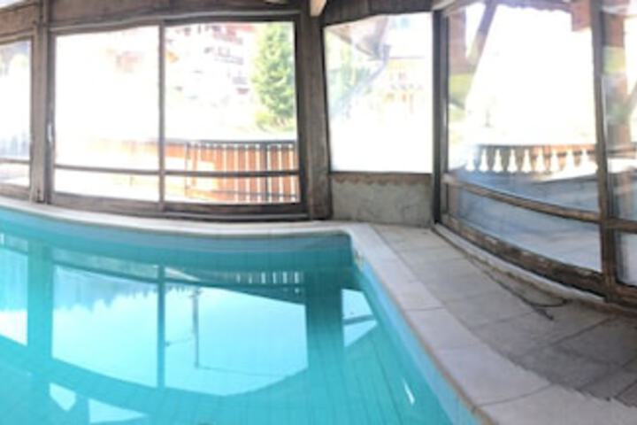 Pool 32 of 54