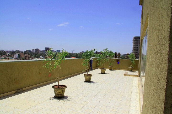 Terrace/Patio 14 of 25