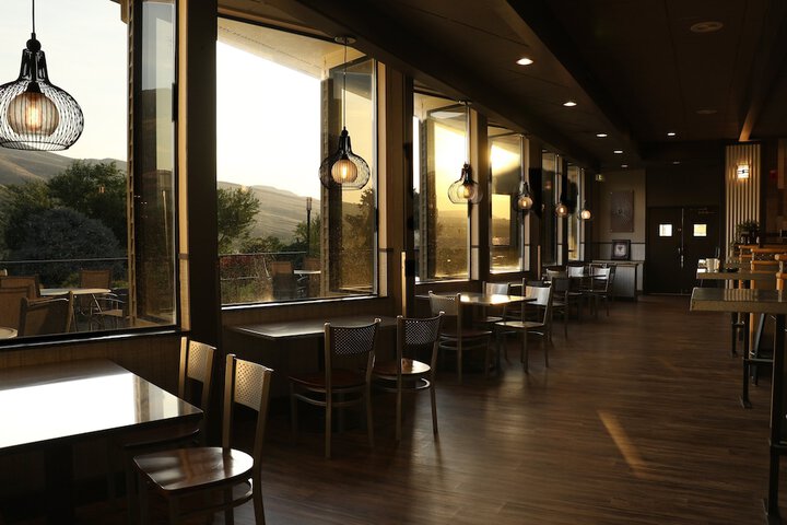 Dining 150 of 236