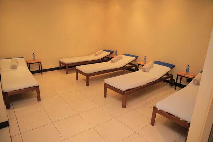 Spa 36 of 53