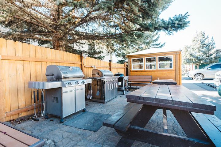 BBQ/picnic area