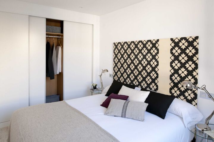 Room 6 of 43
