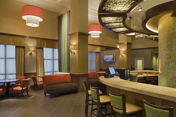 Lobby lounge