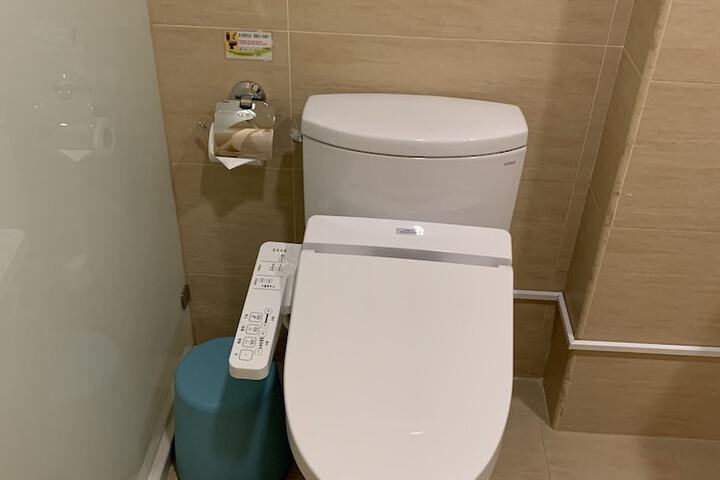 Room 34 of 69