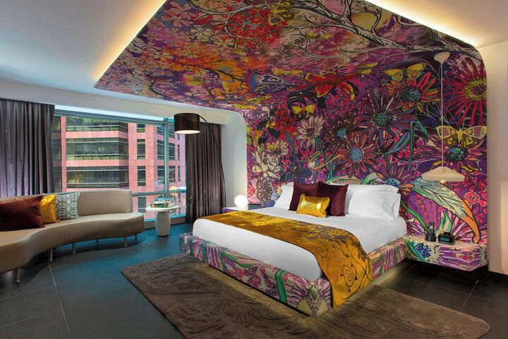 Room 15 of 145
