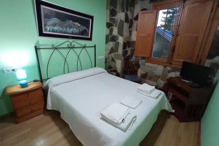 Room 34 of 63
