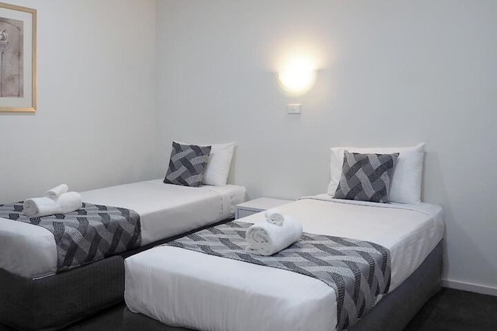 Room 4 of 29