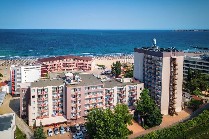 Hotel 90 of 95