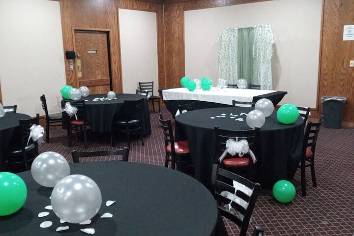 Ballroom/Hall 27 of 41