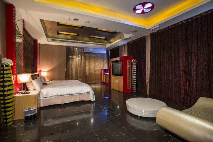 Room 16 of 67
