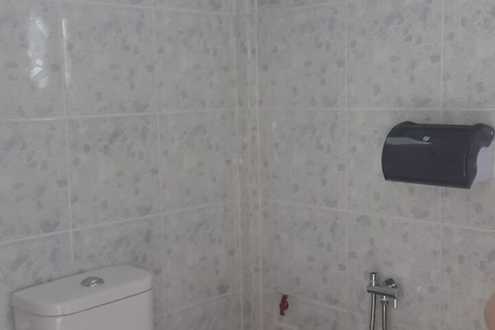 Room 7 of 13