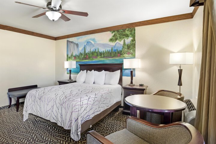 Room 18 of 62