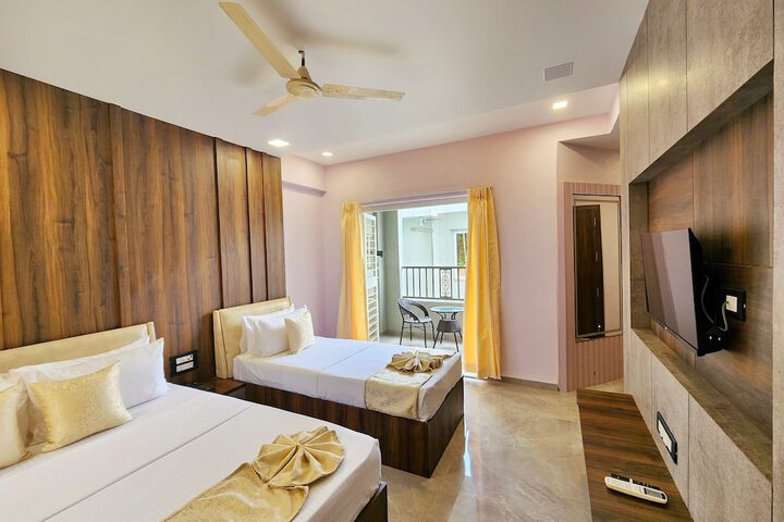 Room 7 of 27
