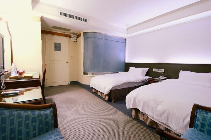 Room 20 of 46