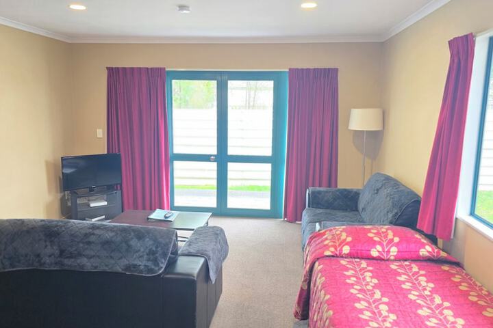 Room 13 of 22