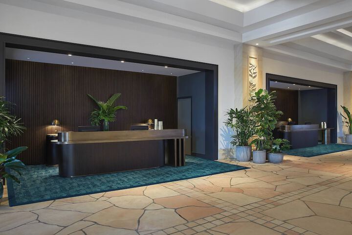 Hotel Interior 9 of 170