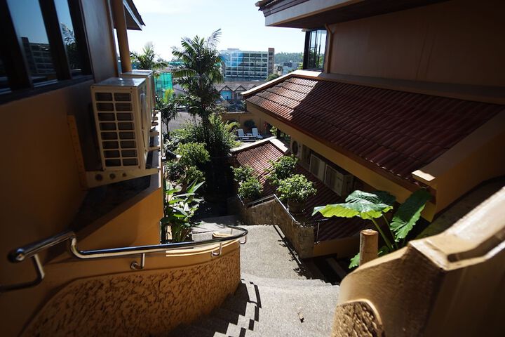 Hotel 52 of 52