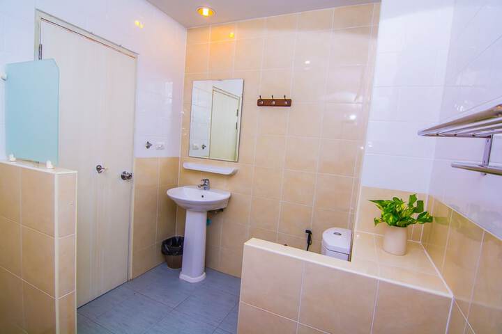 Room 20 of 62