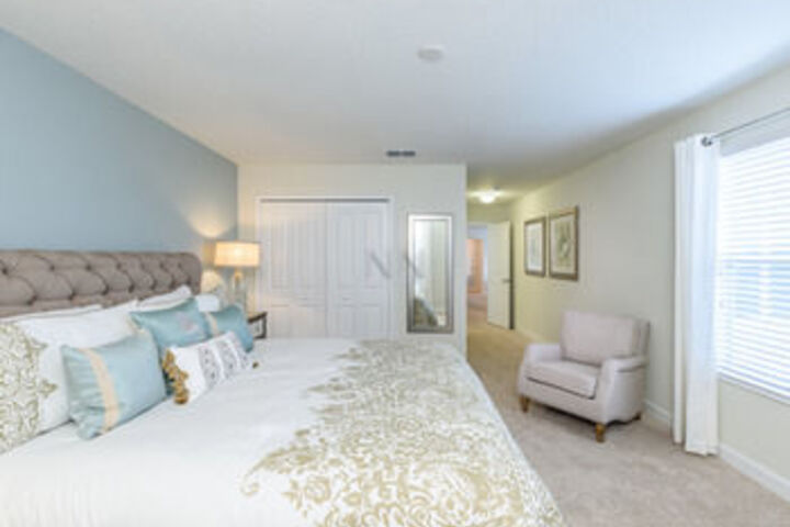 Room 335 of 687