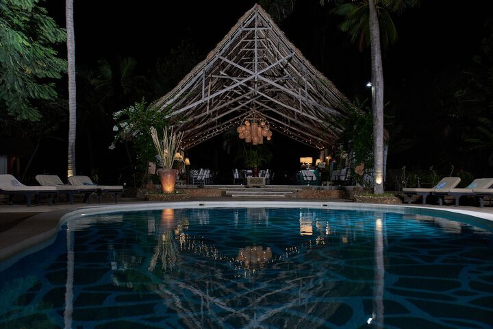 Pool 19 of 34