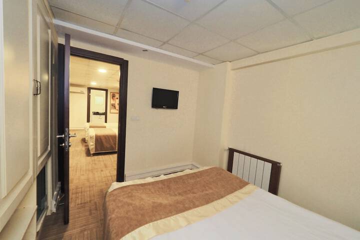 Room 36 of 61