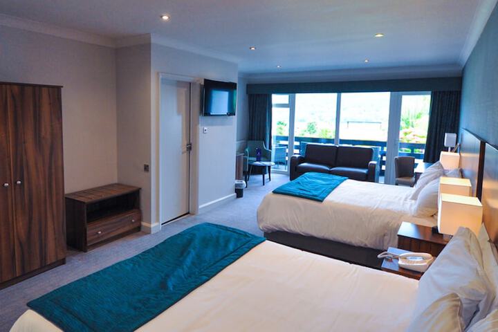 Room 6 of 59