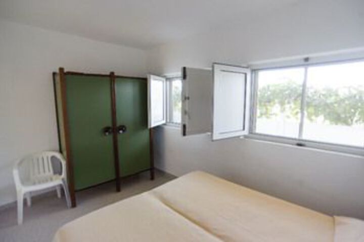 Room 14 of 26
