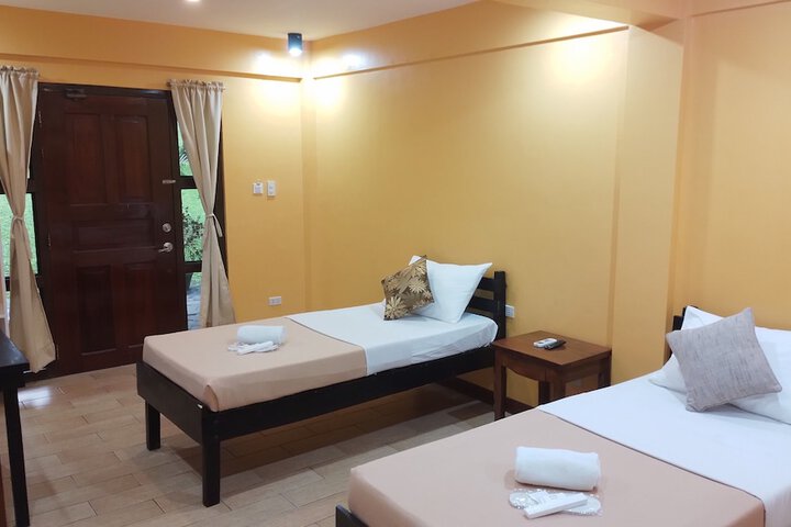 Room 3 of 16