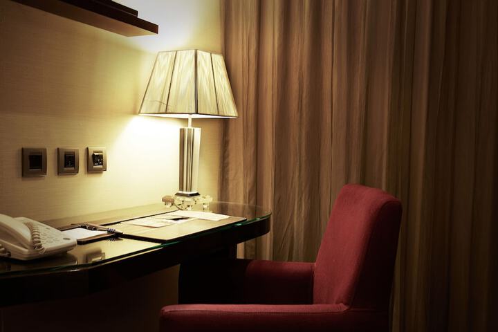 Room 15 of 52