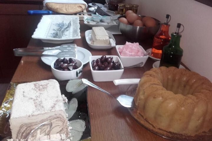 Dining 54 of 70
