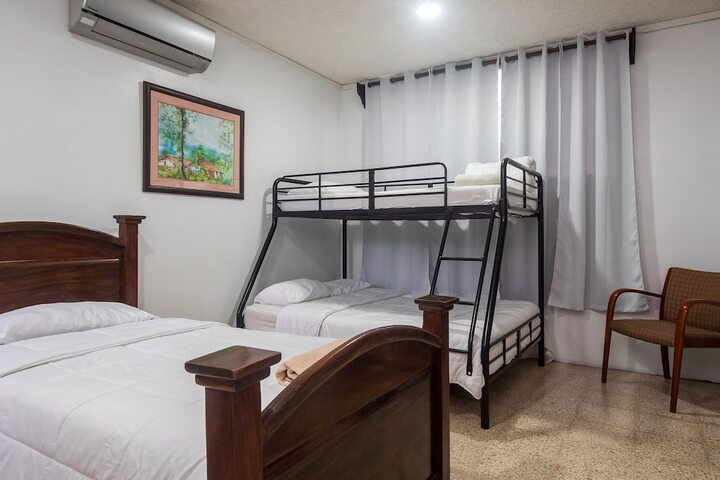 Room 42 of 82