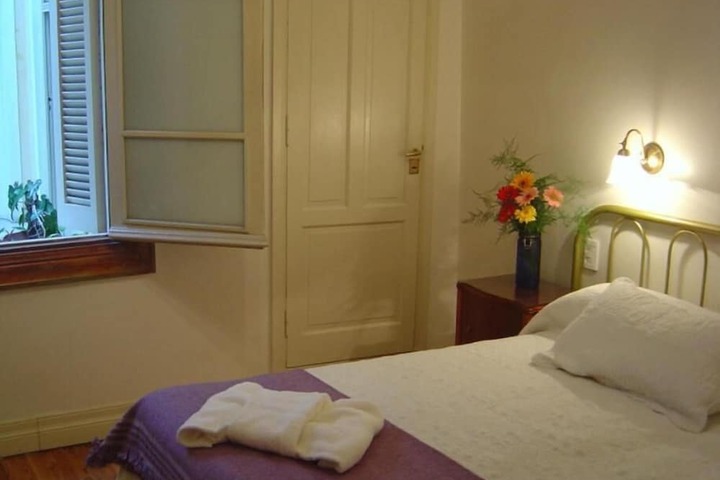 Room 28 of 52
