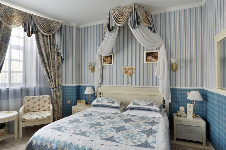 Room 9 of 91