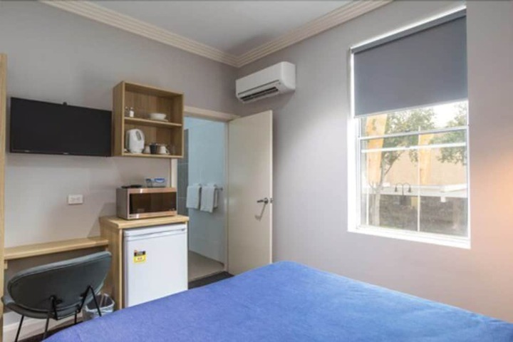 Room 20 of 36