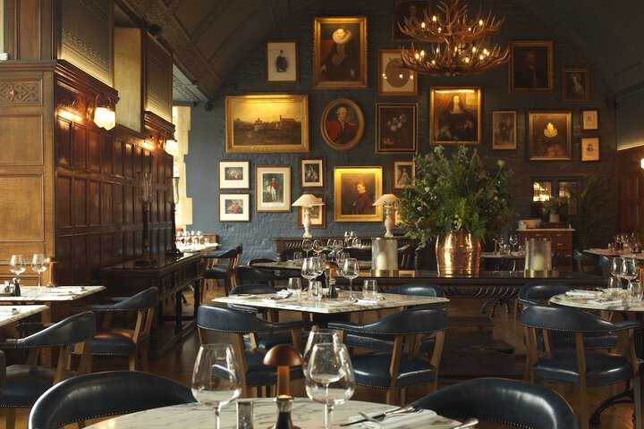 Dining 136 of 160