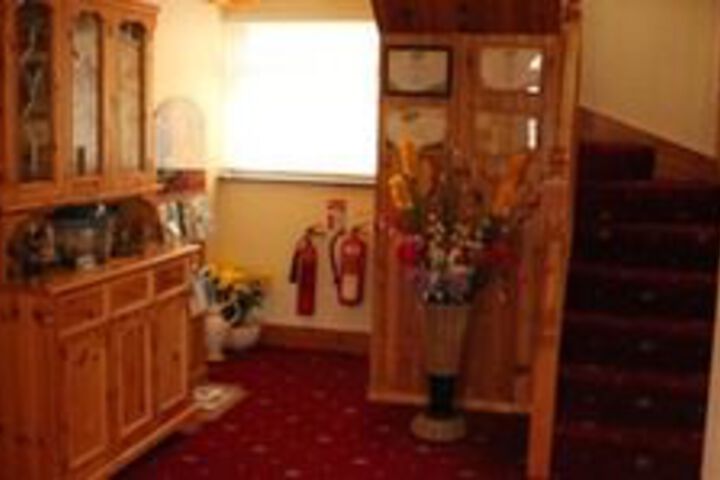 Ballroom/Hall 21 of 27