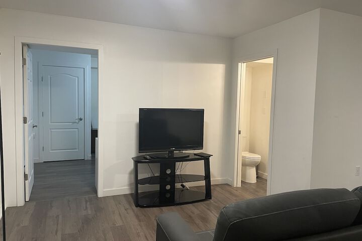 Room 8 of 19
