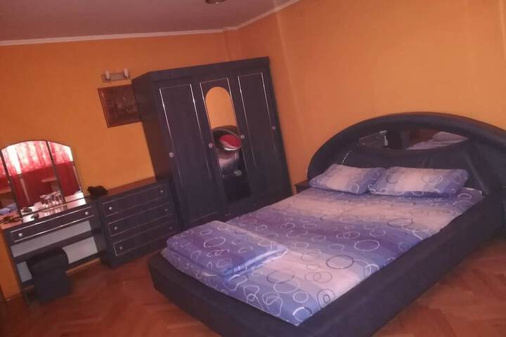Room 16 of 54