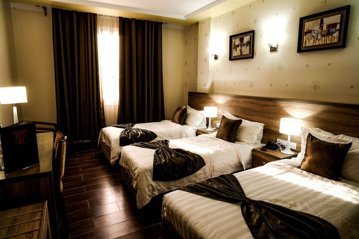 Room 7 of 21