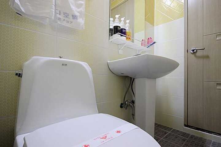 Bath Photo