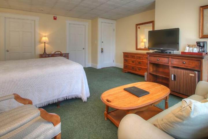 Room 13 of 101
