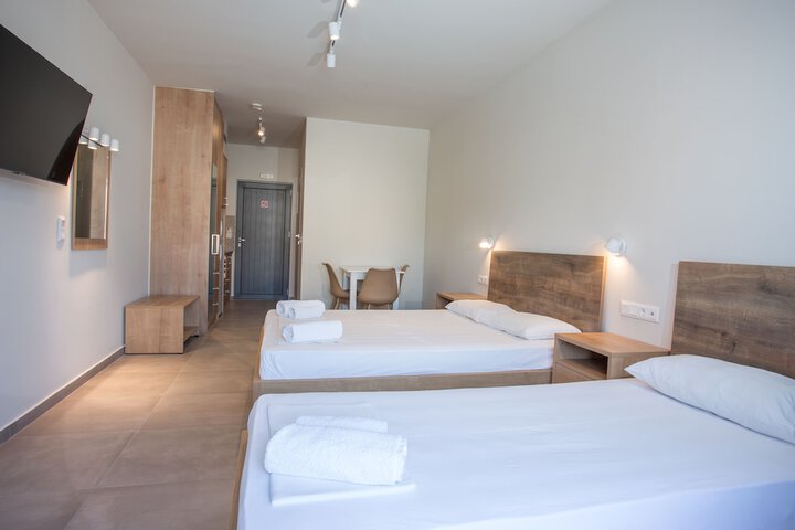 Room 8 of 29