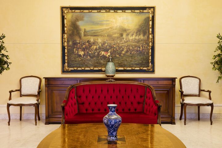 Entrance & Lobby