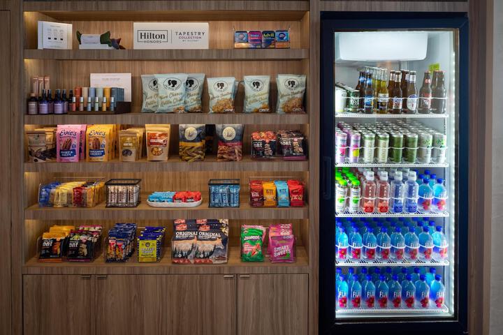 Snack bar