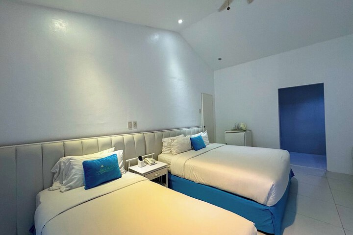 Room 53 of 164