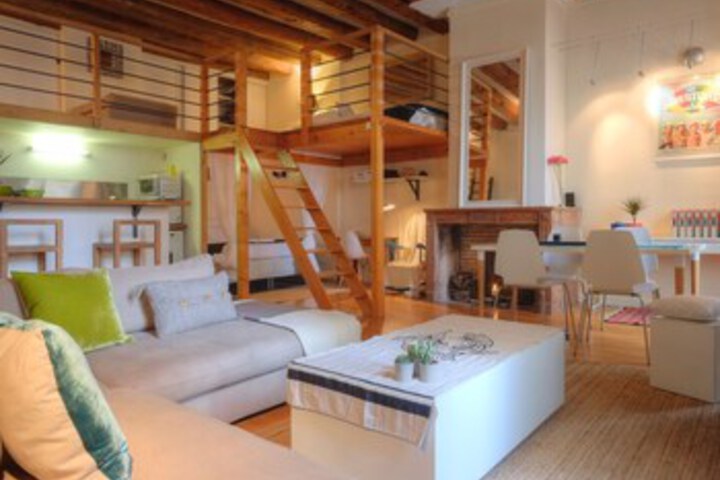 Room 6 of 23