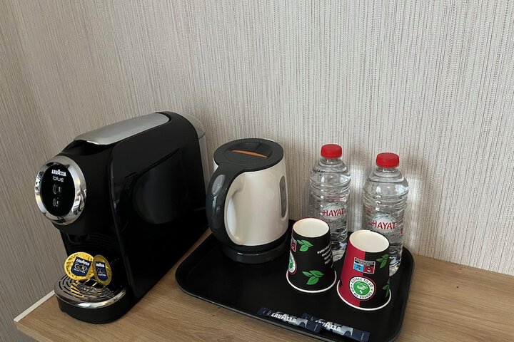 Room 16 of 27