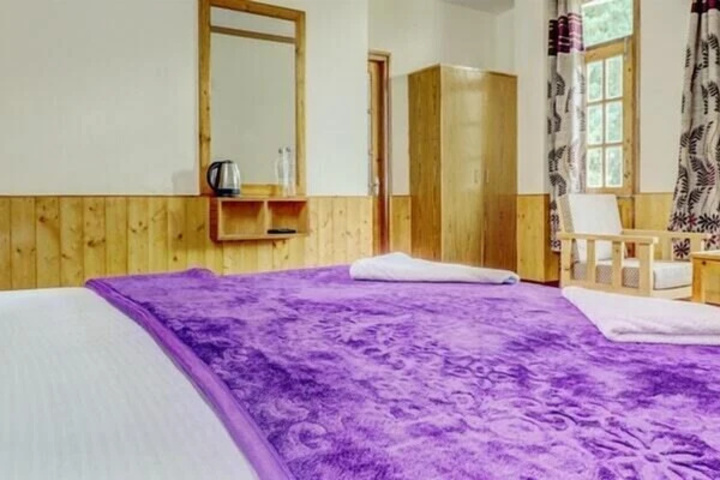 Room 3 of 11