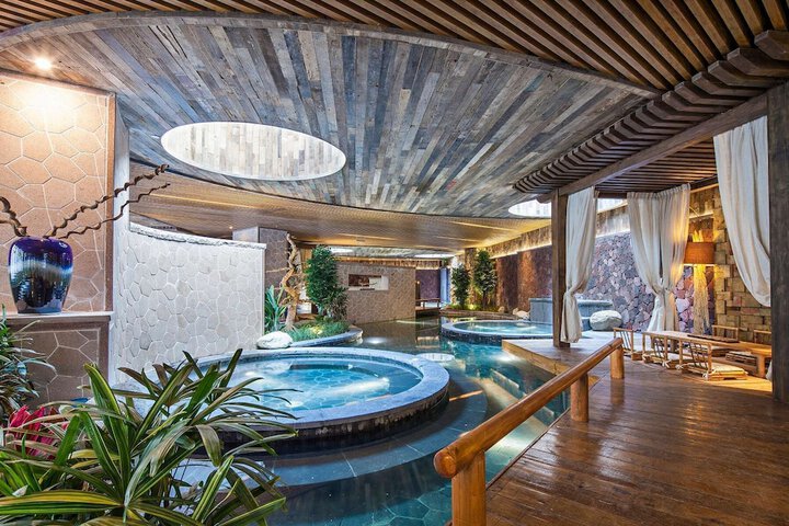 Pool 13 of 22