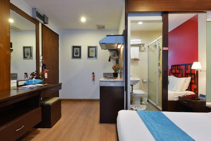 Room 20 of 71